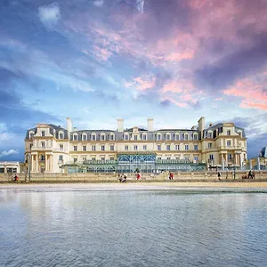Grand Des Thermes ***** Saint-Malo