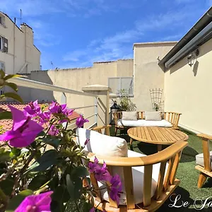 **** Aparthotel Du Vieux Port France